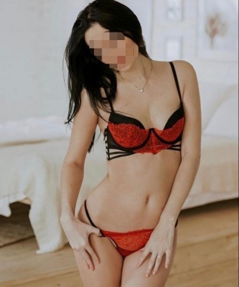 Ирина, 28 лет, 2 размер груди